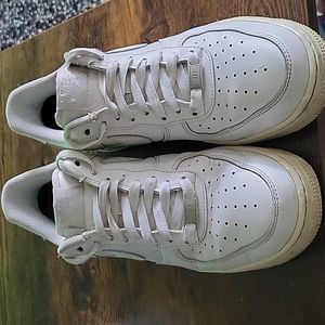Size 10 Nike AF1s